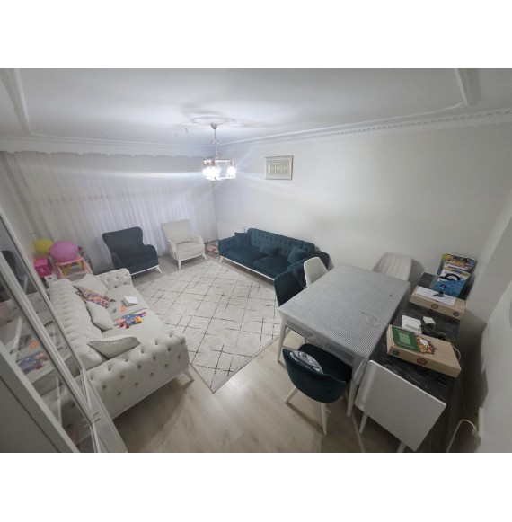 BAŞKENT CADDESİ PARALELİNDE FULL YAPILI ASANSÖRLÜ ÜST KATTA 3+1