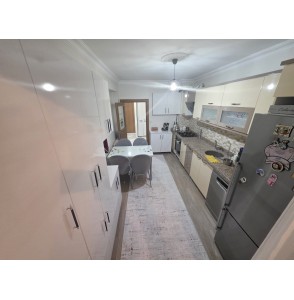 BAŞKENT CADDESİ PARALELİNDE FULL YAPILI ASANSÖRLÜ ÜST KATTA 3+1