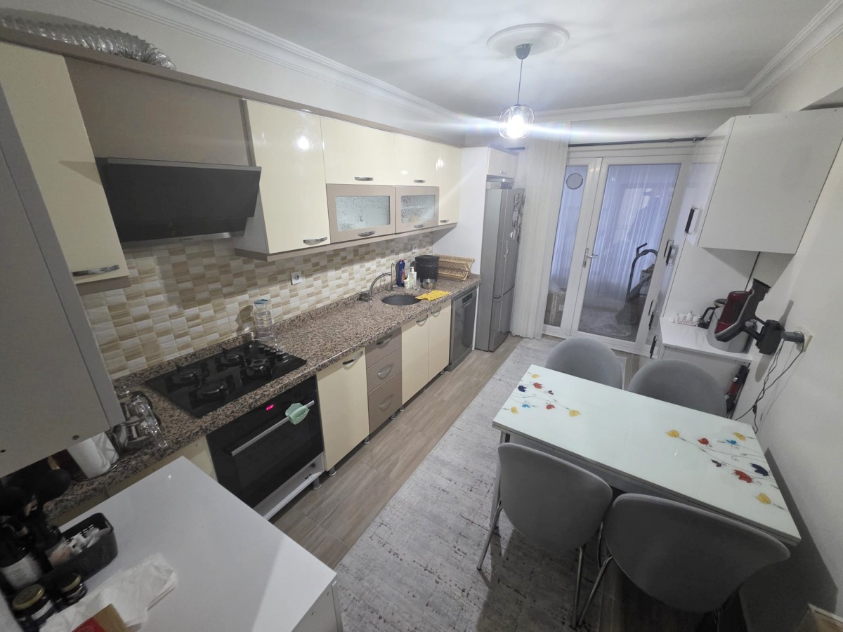 BAŞKENT CADDESİ PARALELİNDE...