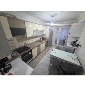 BAŞKENT CADDESİ PARALELİNDE FULL YAPILI ASANSÖRLÜ ÜST KATTA 3+1