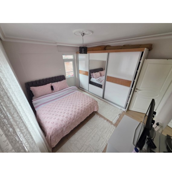 İNCİRLİ'DE LÜKS YAPILI PARK MANZARALI GENİŞ 3+1 DAİRE