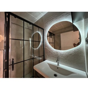 ÇAMBAŞI CADDESİ PARALELİ ULTRA LÜKS YAPILI KATTA 3+1 DAİRE