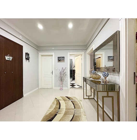 AŞAĞI EĞLENCE'DE FULL YAPILI KATTA 3+1 MASRAFSIZ DAİRE