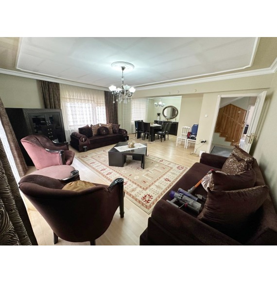 YAYLA MUHTARLIK YAKINI MUHTEŞEM MANZARASIYLA 5+1 DUBLEKS