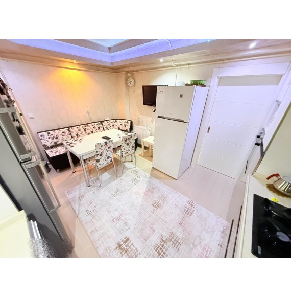 FIRSAT DAİRESİ ESERTEPE'DE 3+1 KATTA ASANSÖRLÜ LÜX YAPILI DAİRE