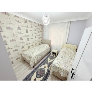 FIRSAT DAİRESİ ESERTEPE'DE 3+1 KATTA ASANSÖRLÜ LÜX YAPILI DAİRE