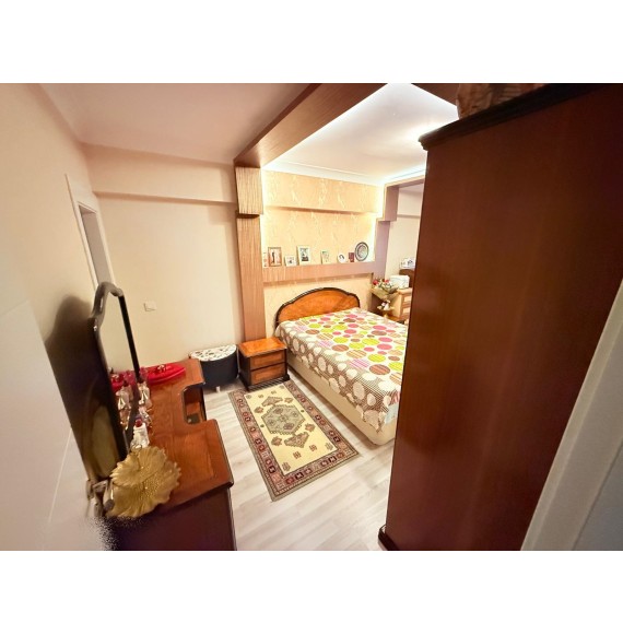 FIRSAT DAİRESİ ESERTEPE'DE 3+1 KATTA ASANSÖRLÜ LÜX YAPILI DAİRE