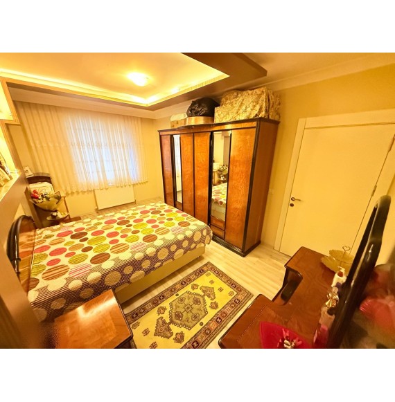 FIRSAT DAİRESİ ESERTEPE'DE 3+1 KATTA ASANSÖRLÜ LÜX YAPILI DAİRE