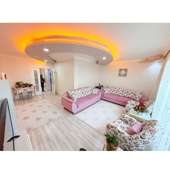 FIRSAT DAİRESİ ESERTEPE'DE 3+1 KATTA ASANSÖRLÜ LÜX YAPILI DAİRE