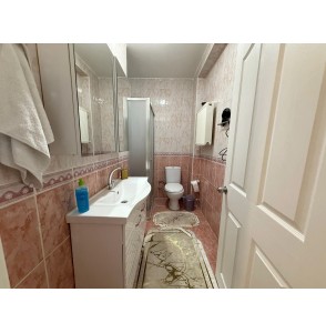 SANATORYUM HASTANESİ YAKINI KAT KONUMLU FULL YAPILI 2+1 DAİRE
