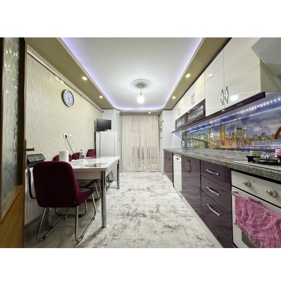 BAŞKENT CADDESİ PARALELİ E.BANYOLU ASANSÖRLÜ 3+1 YAPILI DAİRE