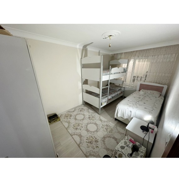 BAŞKENT CADDESİ PARALELİ E.BANYOLU ASANSÖRLÜ 3+1 YAPILI DAİRE