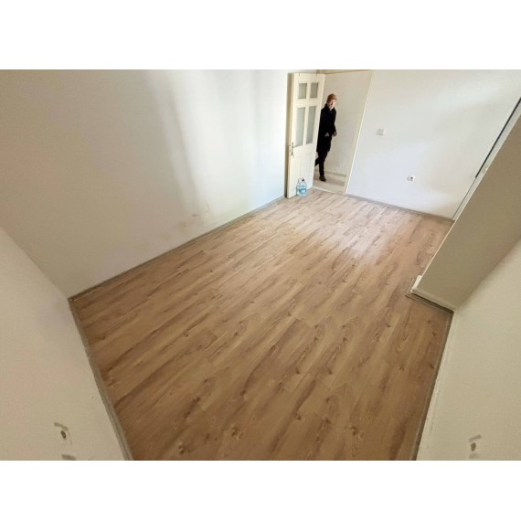 OVACIK'TA SİTE İÇERİSİNDE KENDİNE AİT BAHÇELİ 2+1 KİRALIK DAİRE