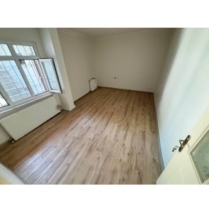 OVACIK'TA SİTE İÇERİSİNDE KENDİNE AİT BAHÇELİ 2+1 KİRALIK DAİRE