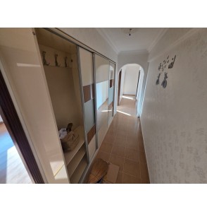 DİLEK CAMİİ YAKININDA ASANSÖRLÜ E.BANYO 3+1 GENİŞ DAİRE