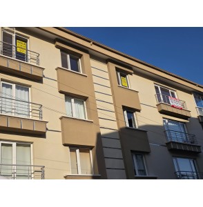 DİLEK CAMİİ YAKININDA ASANSÖRLÜ E.BANYO 3+1 GENİŞ DAİRE