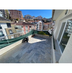 ÇAMBAŞI CADDESİ PARALELİNDE TERAS BALKONLU 5+1 DUBLEKS DAİRE