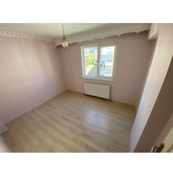 ÇAMBAŞI CADDESİ PARALELİNDE TERAS BALKONLU 5+1 DUBLEKS DAİRE