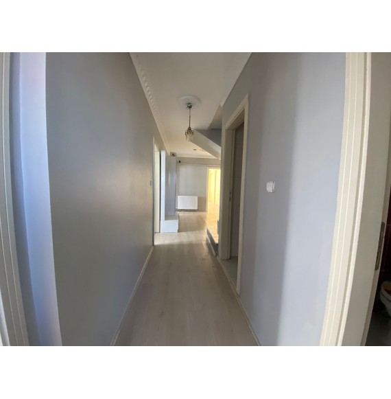 ÇAMBAŞI CADDESİ PARALELİNDE TERAS BALKONLU 5+1 DUBLEKS DAİRE
