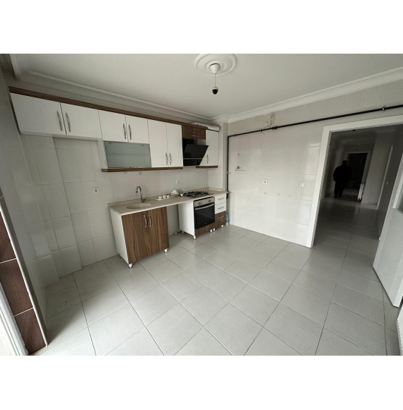 MEVLANA KÜLTÜR MERKEZİ YANINDA 3+1 KATTA ASANSÖRLÜ MASRAFSZ DAİRE