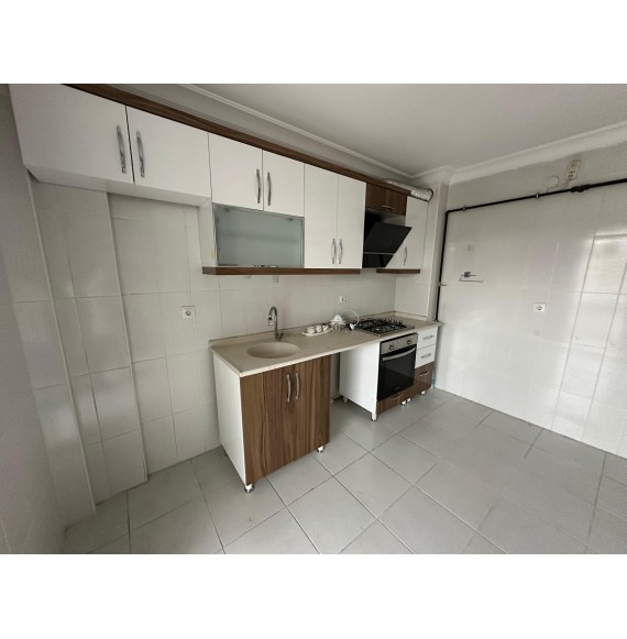 MEVLANA KÜLTÜR MERKEZİ YANINDA 3+1 KATTA ASANSÖRLÜ MASRAFSZ DAİRE