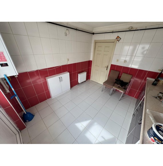 ATAPARK'TA GENİŞ METRAJLI MASRAFSIZ 3+1 ASANSÖRLÜ DAİRE