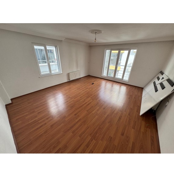 ATAPARK'TA GENİŞ METRAJLI MASRAFSIZ 3+1 ASANSÖRLÜ DAİRE