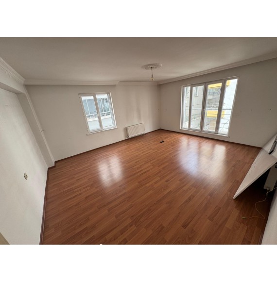 ATAPARK'TA GENİŞ METRAJLI MASRAFSIZ 3+1 ASANSÖRLÜ DAİRE