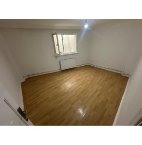 GAZELLER CADDESİ PARALELİNDE CEPHELERİ AÇIK KAT KONUMUNDA 2+1