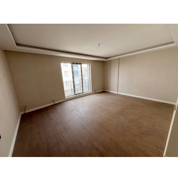 OVACIK'TA SIFIR DAİRE E.BANYOLU GİRİNME ODALI 4+1 LÜKS KİRALIK