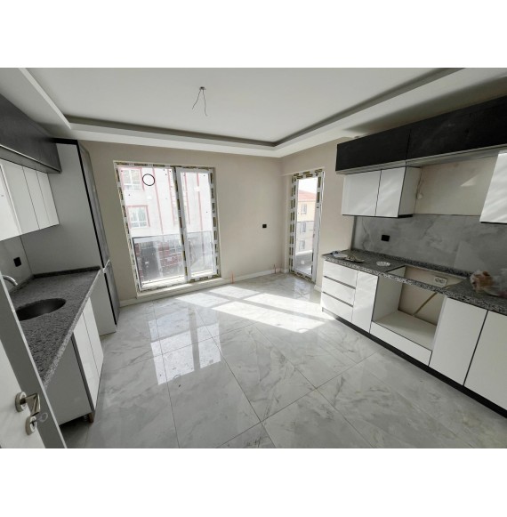 OVACIK'TA SIFIR DAİRE E.BANYOLU GİRİNME ODALI 4+1 LÜKS KİRALIK