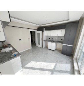 OVACIK'TA SIFIR DAİRE E.BANYOLU GİRİNME ODALI 4+1 LÜKS KİRALIK