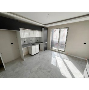 OVACIK'TA SIFIR DAİRE E.BANYOLU GİRİNME ODALI 4+1 LÜKS KİRALIK