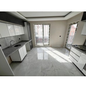 OVACIK'TA SIFIR DAİRE E.BANYOLU GİRİNME ODALI 4+1 LÜKS KİRALIK