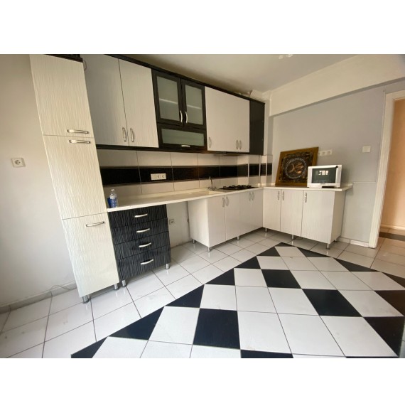 GÖKÇEK PARKI YAKINI CEPHELERİ AÇIK MASRAFSIZ 3+1 KİRALIK DAİRE