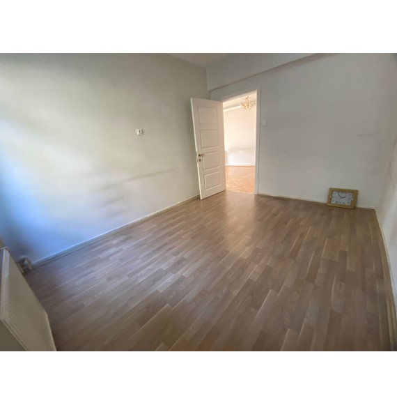 GÖKÇEK PARKI YAKINI CEPHELERİ AÇIK MASRAFSIZ 3+1 KİRALIK DAİRE