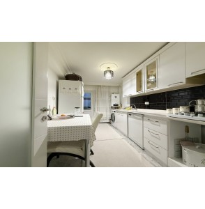 OSMANGAZİ CADDESİ PARALELİNDE FULL YAPILI 3+1 DAİRE