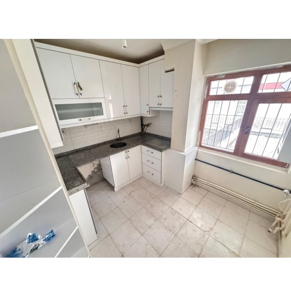 UFUKTEPE CADDESİ PARALELİ AÇIK CEPHELİ MASRAFSIZ 2+1