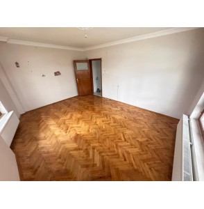 UFUKTEPE CADDESİ PARALELİ AÇIK CEPHELİ MASRAFSIZ 2+1