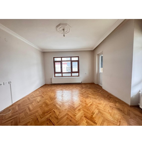 UFUKTEPE CADDESİ PARALELİ AÇIK CEPHELİ MASRAFSIZ 2+1