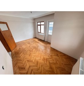 UFUKTEPE CADDESİ PARALELİ AÇIK CEPHELİ MASRAFSIZ 2+1