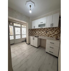 GÜNSAZAK CADDESİ ÜZERİNDE LÜKS YAPILI KENDİNE AİT BAHÇELİ MASRAFSIZ 3+1