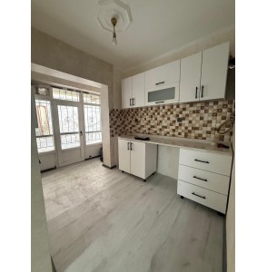 GÜNSAZAK CADDESİ ÜZERİNDE LÜKS YAPILI KENDİNE AİT BAHÇELİ MASRAFSIZ 3+1