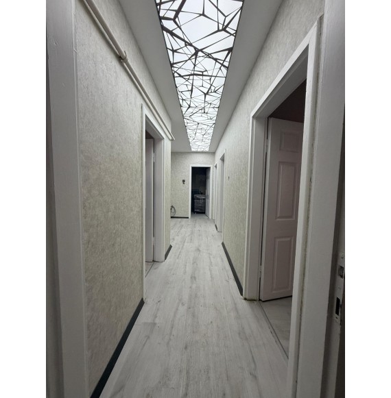 GÜNSAZAK CADDESİ ÜZERİNDE LÜKS YAPILI KENDİNE AİT BAHÇELİ MASRAFSIZ 3+1