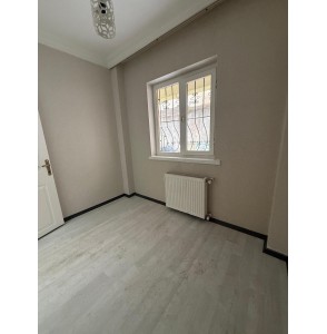 GÜNSAZAK CADDESİ ÜZERİNDE LÜKS YAPILI KENDİNE AİT BAHÇELİ MASRAFSIZ 3+1