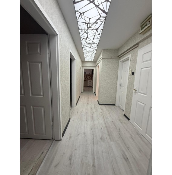 GÜNSAZAK CADDESİ ÜZERİNDE LÜKS YAPILI KENDİNE AİT BAHÇELİ MASRAFSIZ 3+1