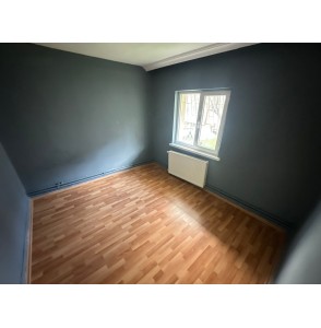 İNCİRLİ DE GENİŞ METRAJLI YAPILI MASRAFSIZ 4+1