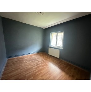 İNCİRLİ DE GENİŞ METRAJLI YAPILI MASRAFSIZ 4+1