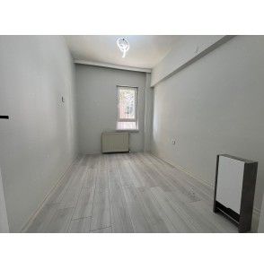 ETLİK NİŞANTAŞI APZARI YANI AMERİKAN MUTFAK MASRAFSIZ 2+1 DAİRE