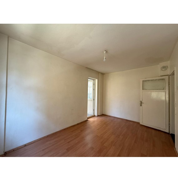 GÜNSAZAK CADDESİ PARALELİNDE KATTA MASRAFSIZ 3+1 FIRSAT DAİRESİ